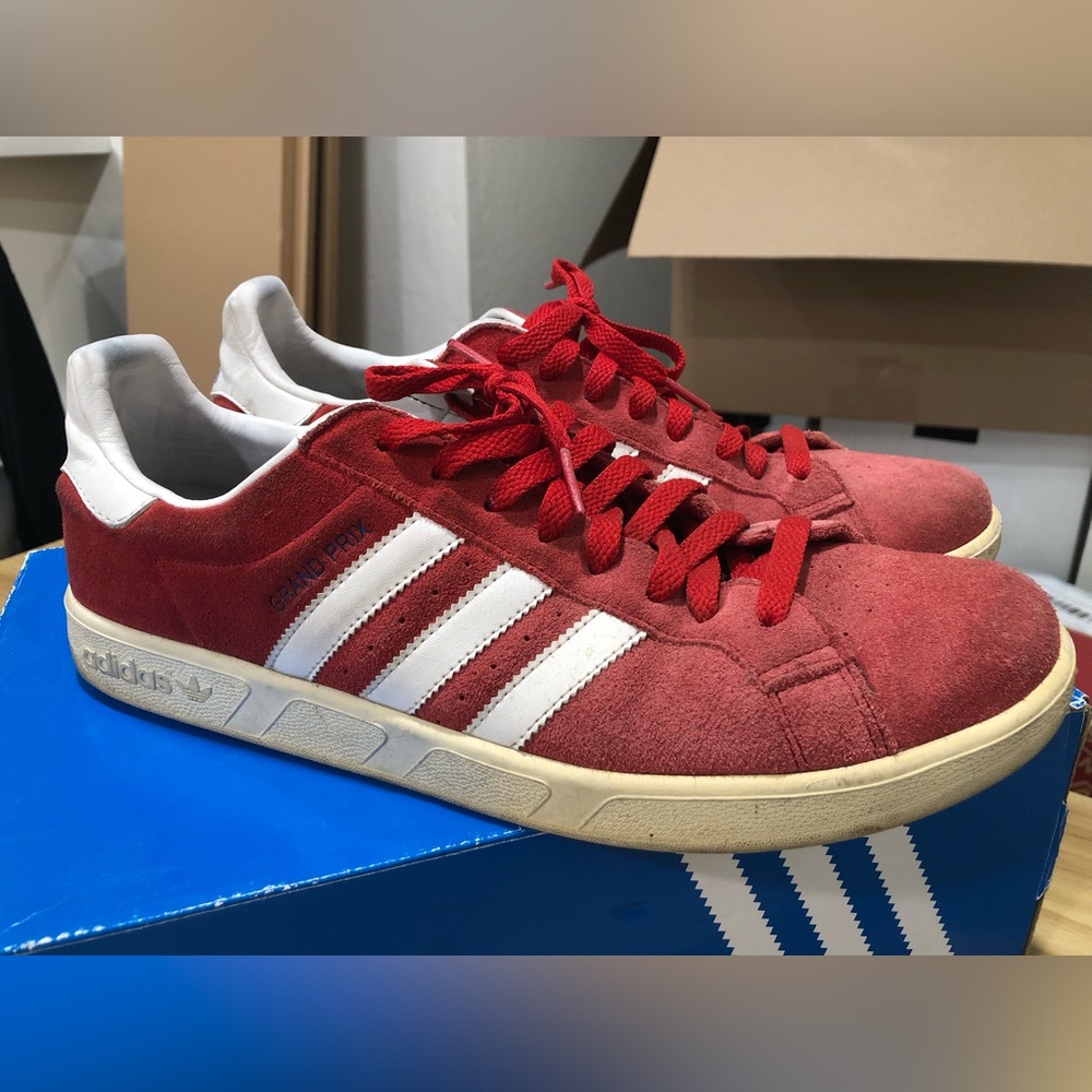 Used adidas Grand Prix Red / Blue sneaker
